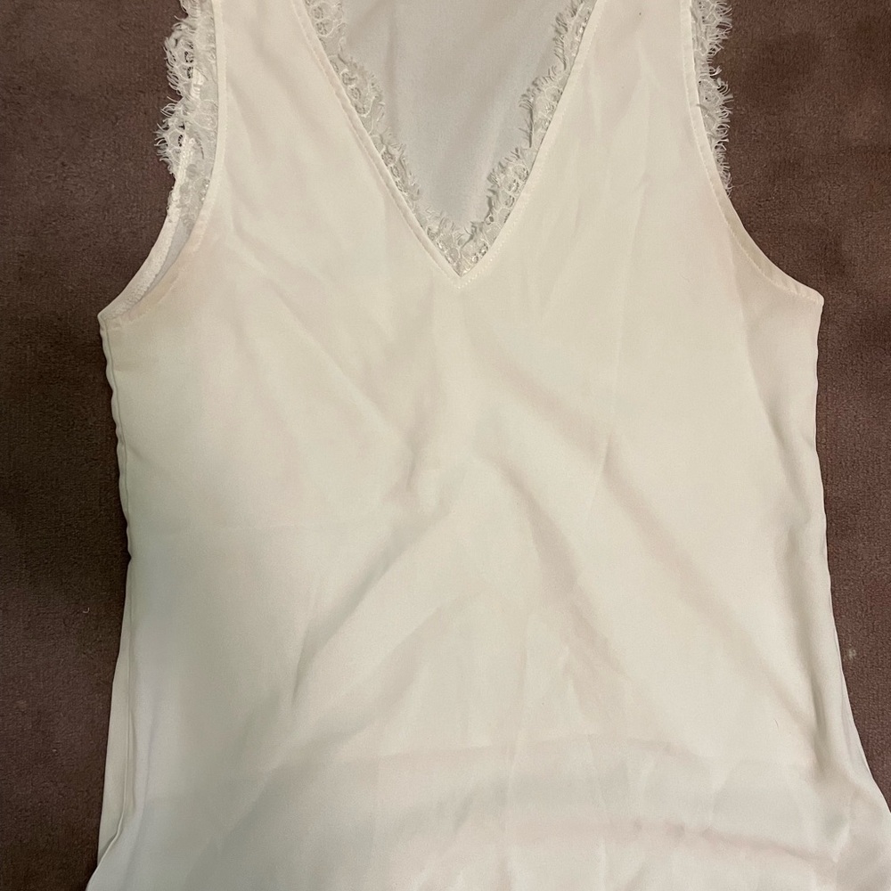 Elegant Lace Trimmed Sleeveless Top